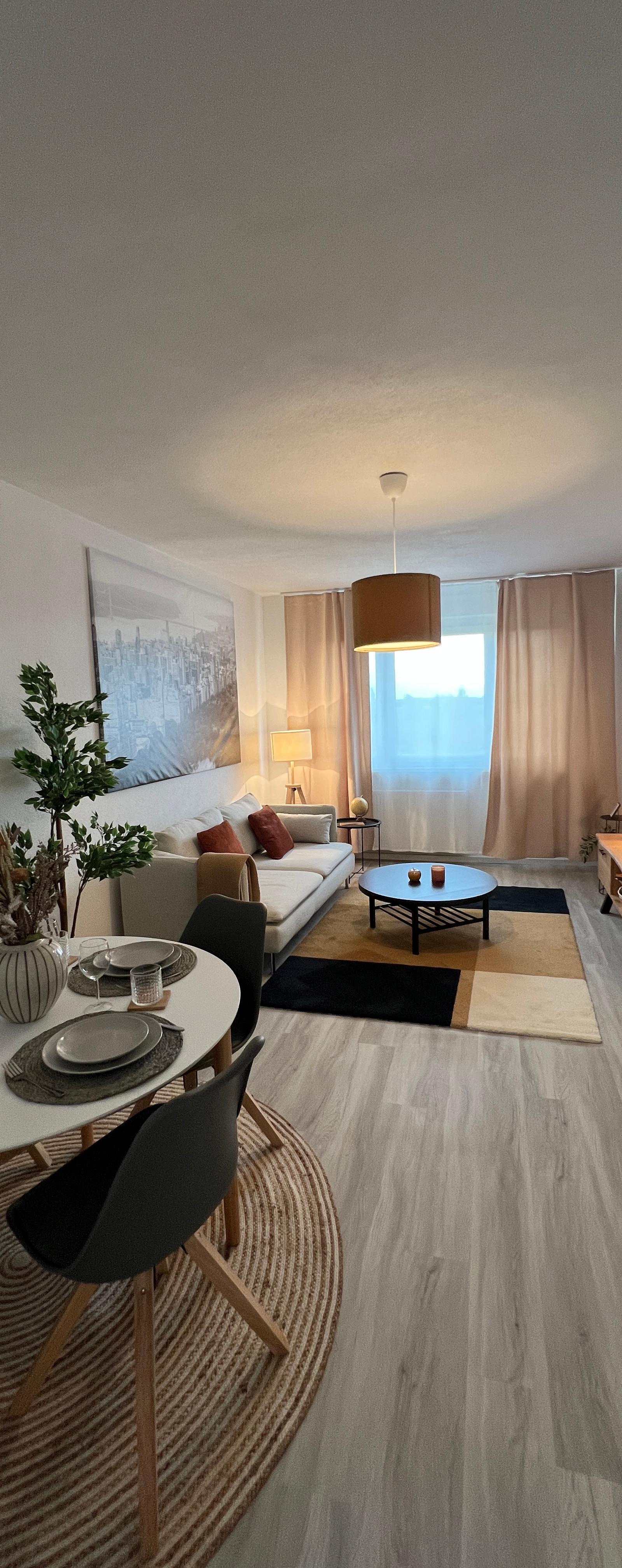 Wohnungssanierung mit neuer Einrichtung